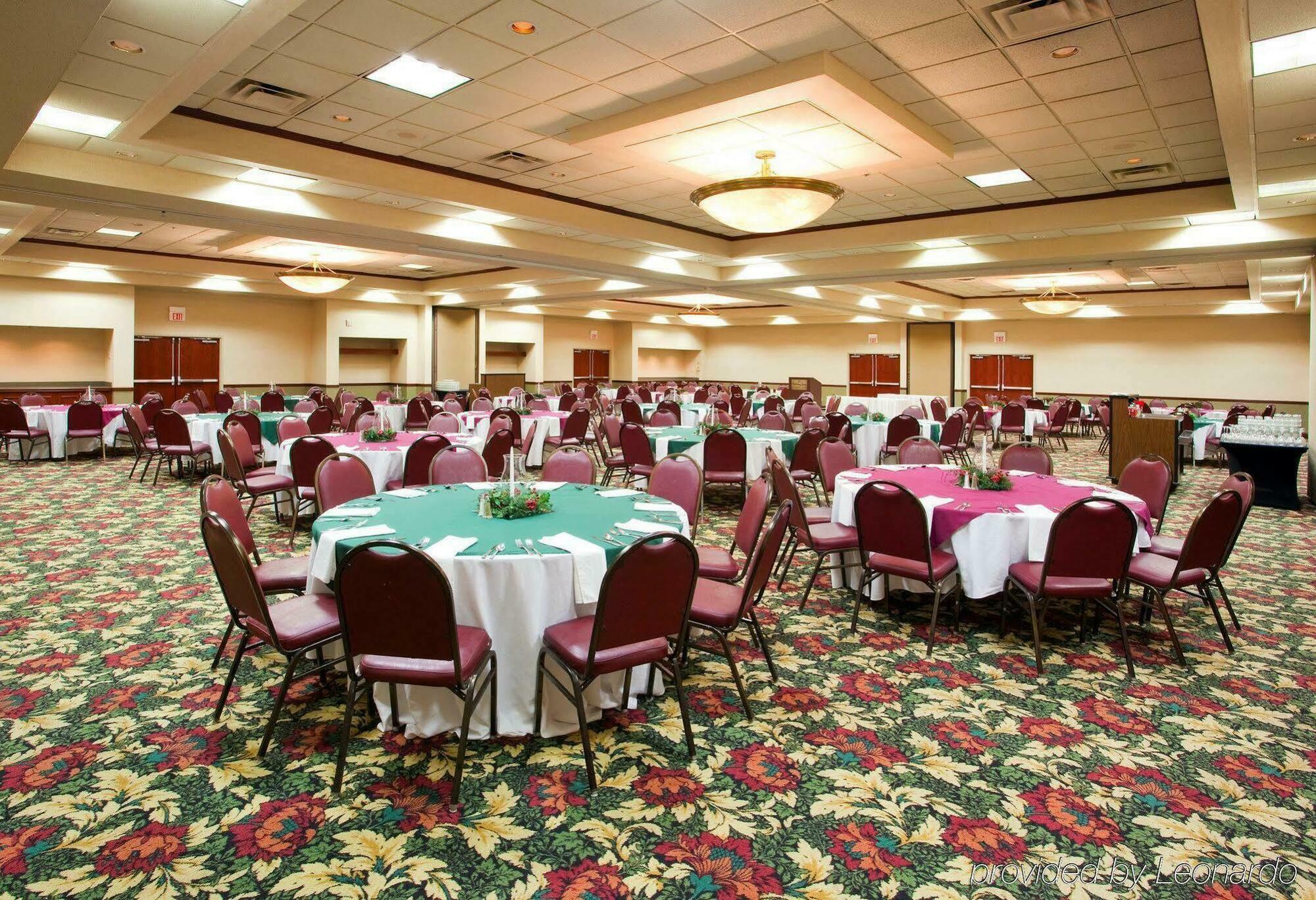 Holiday Inn Dayton/Fairborn I-675 By Ihg Eksteriør billede